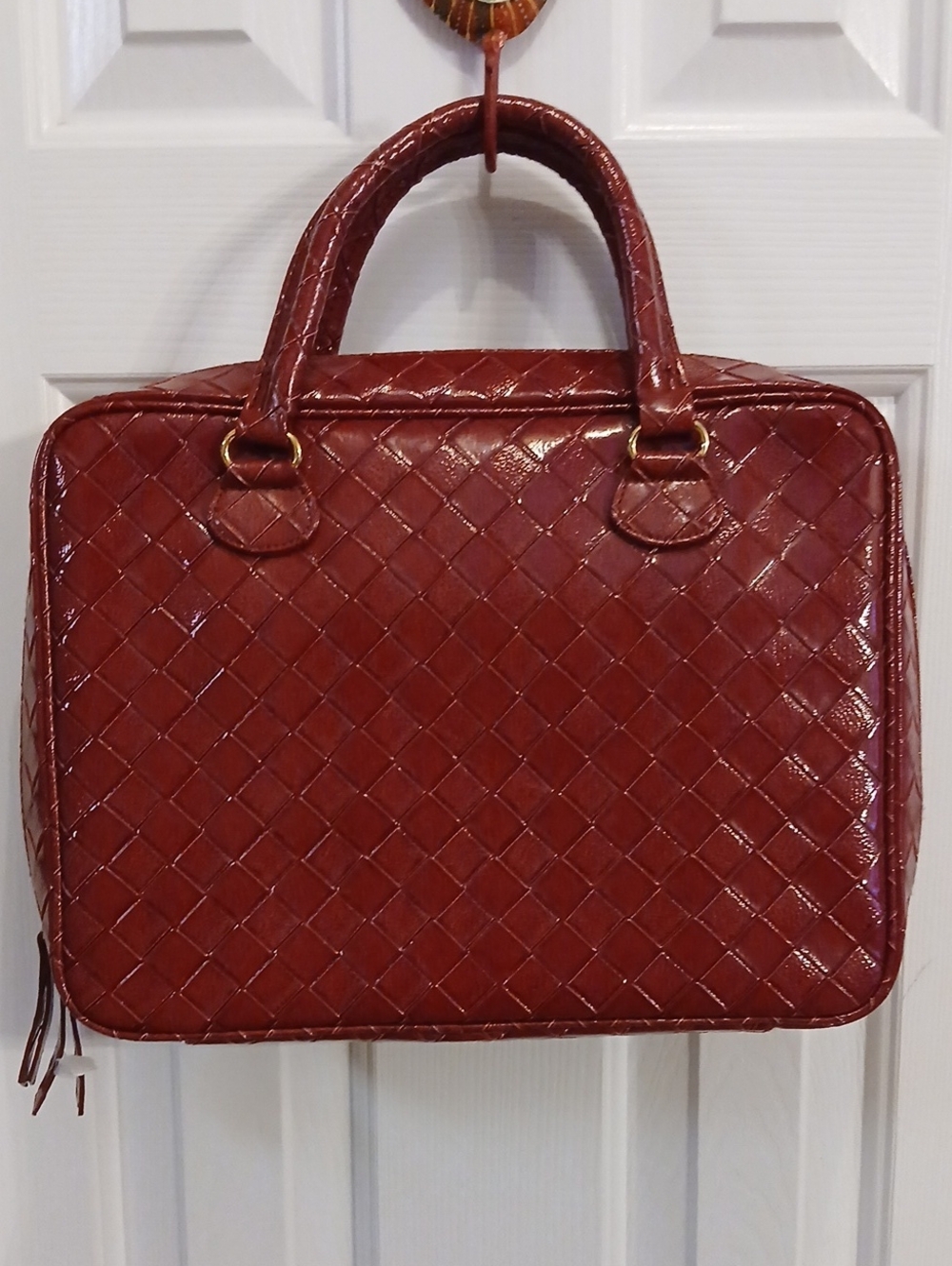 Estee Lauder Red Beauty Makeup Travel Bag  Strap with Gold Logo